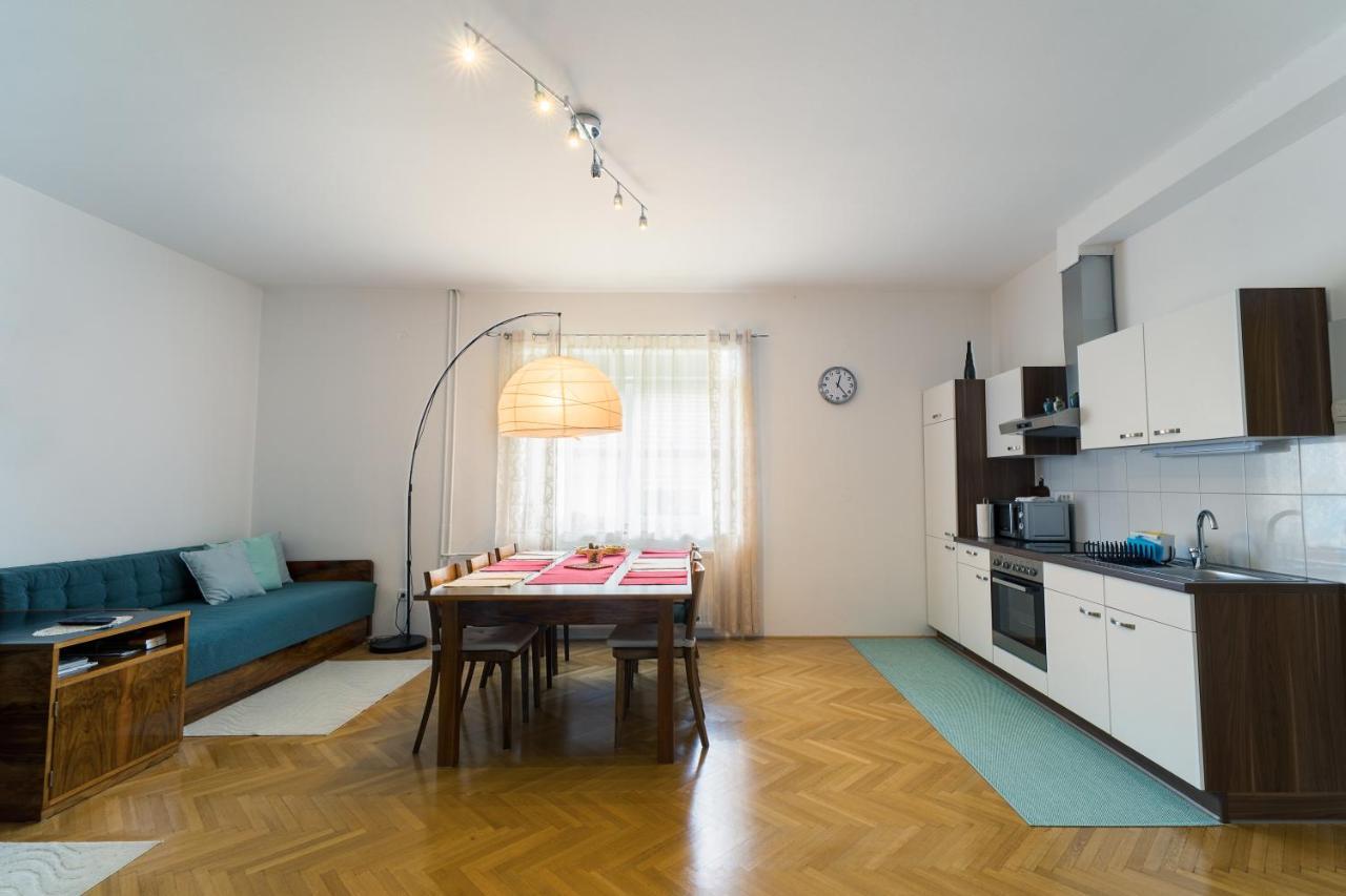 Soska 5 Apartment Ljubljana Ngoại thất bức ảnh