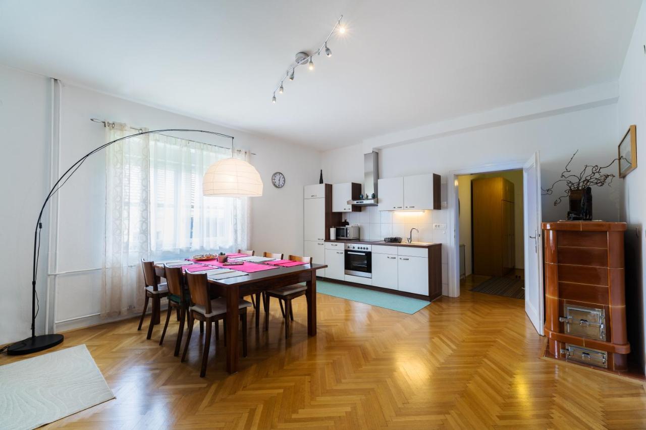 Soska 5 Apartment Ljubljana Ngoại thất bức ảnh