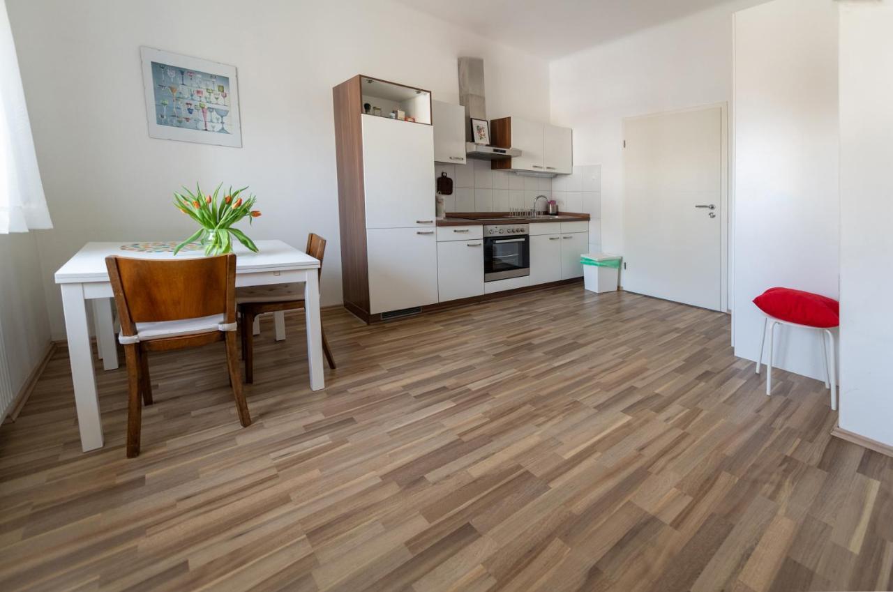 Soska 5 Apartment Ljubljana Ngoại thất bức ảnh