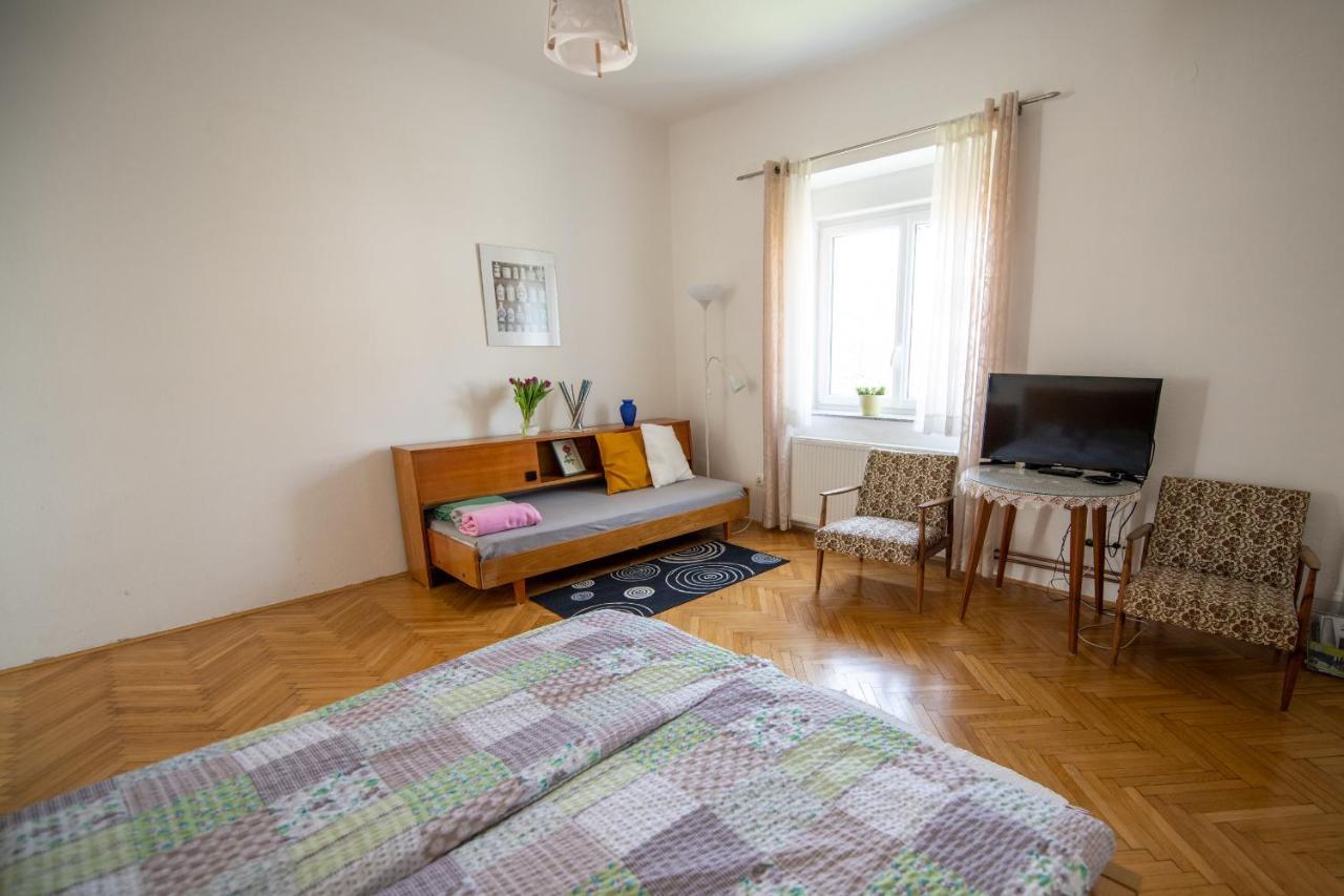 Soska 5 Apartment Ljubljana Ngoại thất bức ảnh