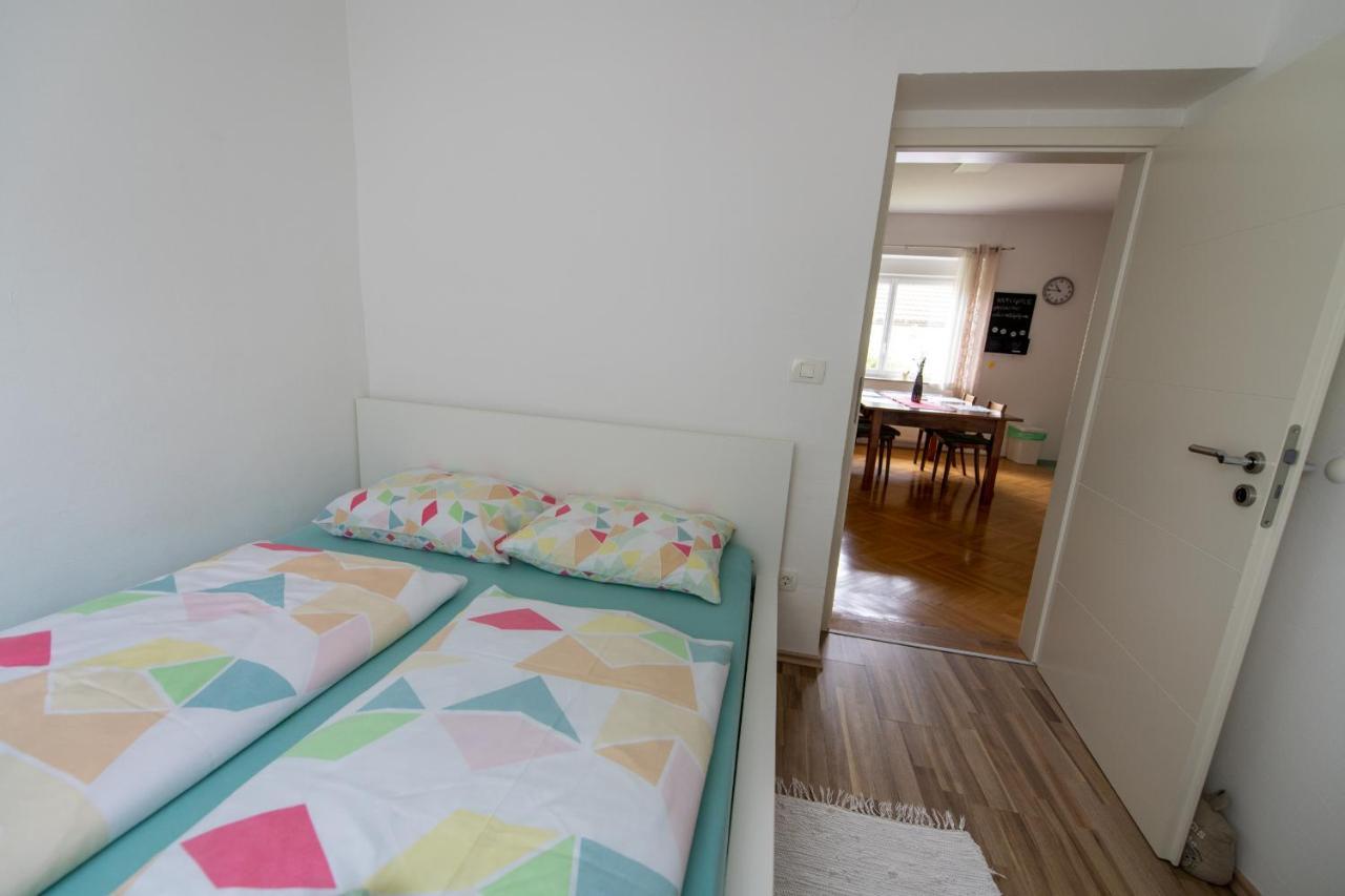 Soska 5 Apartment Ljubljana Ngoại thất bức ảnh