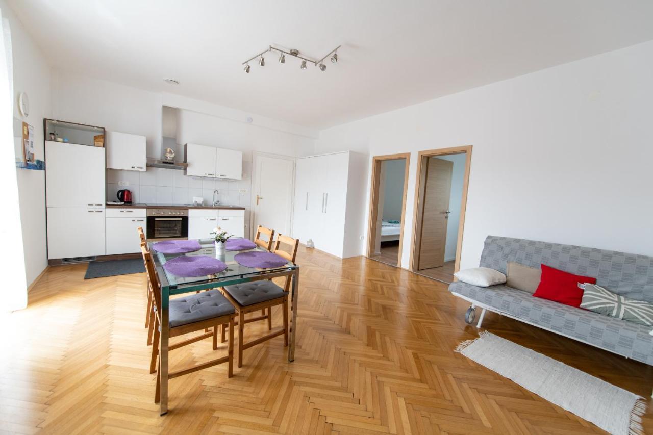 Soska 5 Apartment Ljubljana Ngoại thất bức ảnh