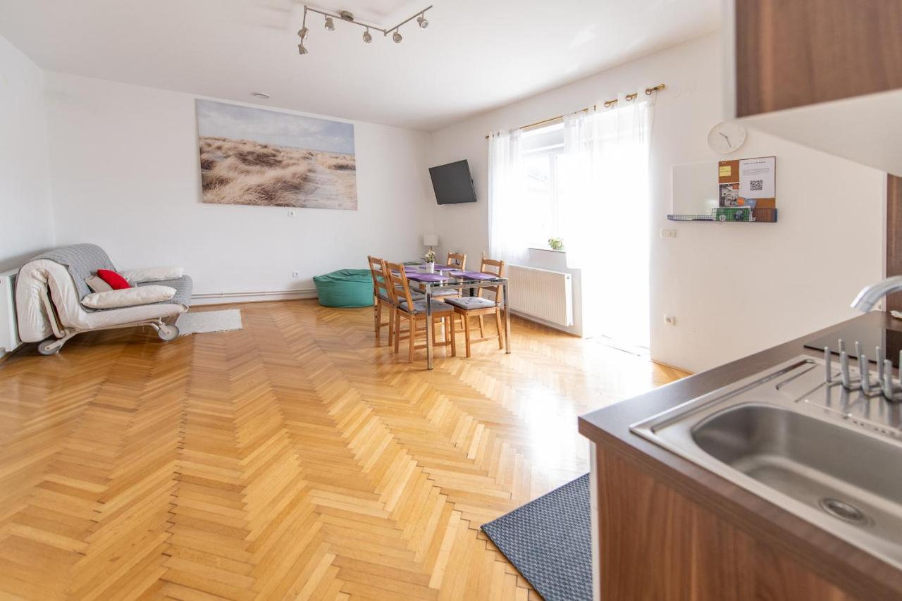 Soska 5 Apartment Ljubljana Ngoại thất bức ảnh